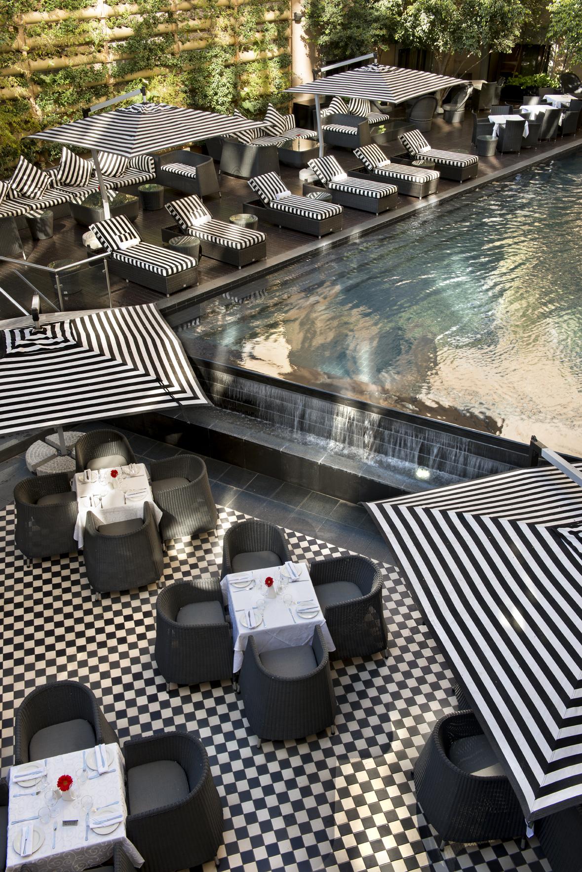 Davinci Hotel On Nelson Mandela Square Johannesburg Exterior photo